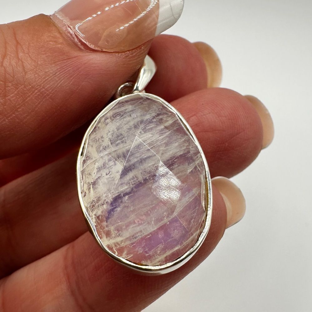 NWOT Faceted‎ 24x16mm Moonstone pendant in solid Sterling Silver! - Picture 5 of 7